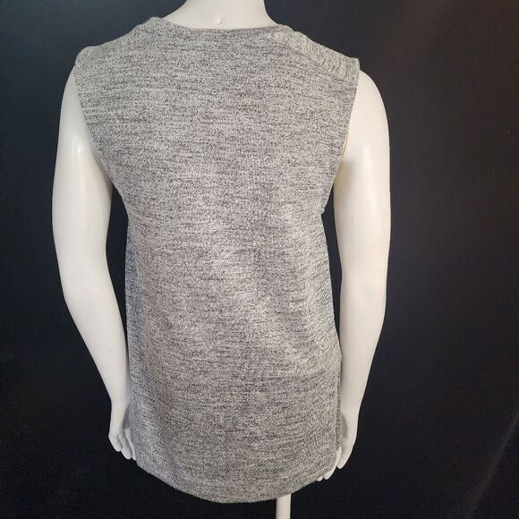 Banana Republic Gray Knit Sleeveless Top (XS) - Picture 4 of 5